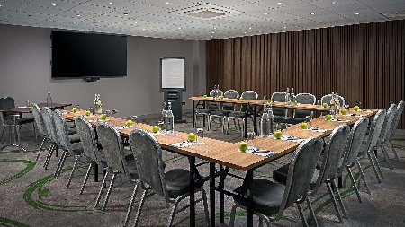Carlton Hotel Dublin Airport Midsize Meeting Room